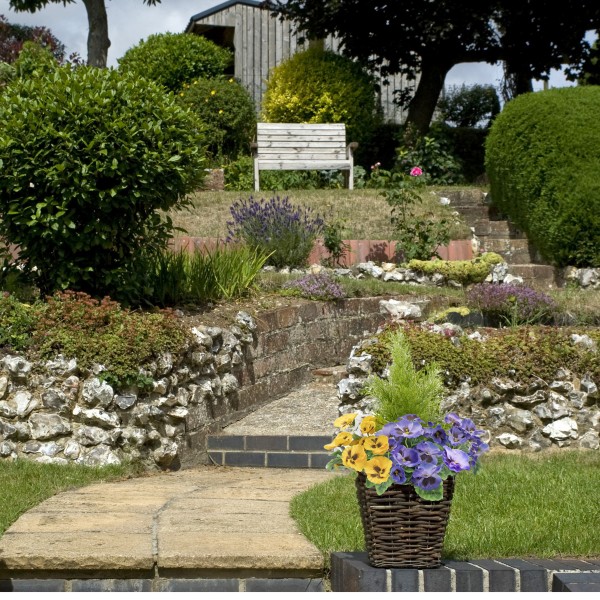 Artificial Purple & White Pansy Rattan Patio Planter 60cm/24in (Set of 2) - GB1016