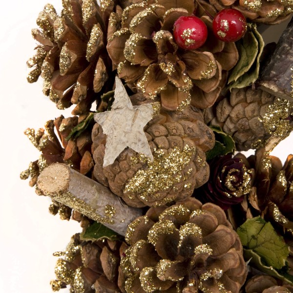 GreenBrokers Christmas Wreath 30cm Gold Pine Cones Red Berries Festive Decor D1236